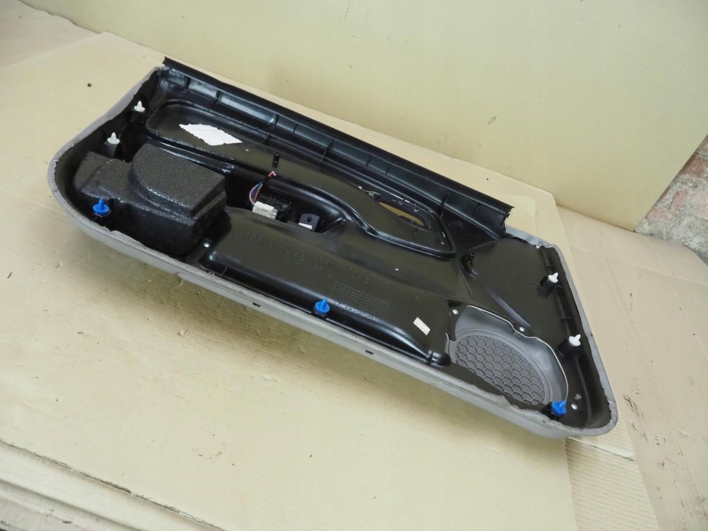 фото №15, Обшивка обивка дверь перед правый primera p11 lift