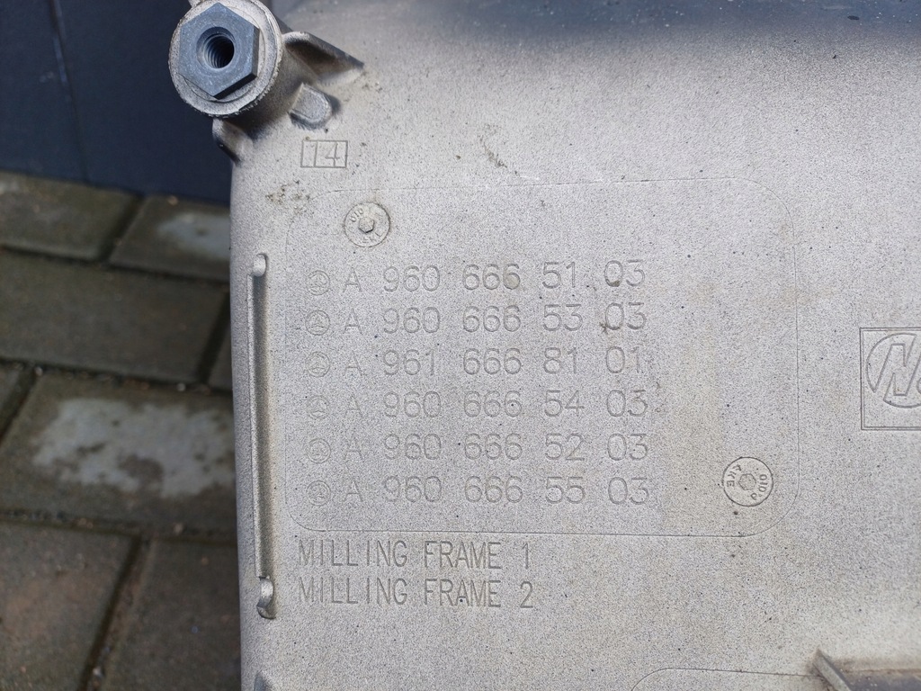 фото №10, Mercedes actros mp4 підніжка правий a9606665103