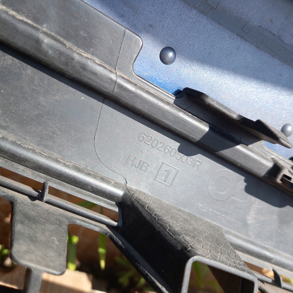 фото №8, Renault captur ii 2 19- бампер перед решітка спойлер плита решітка радіатора накладка