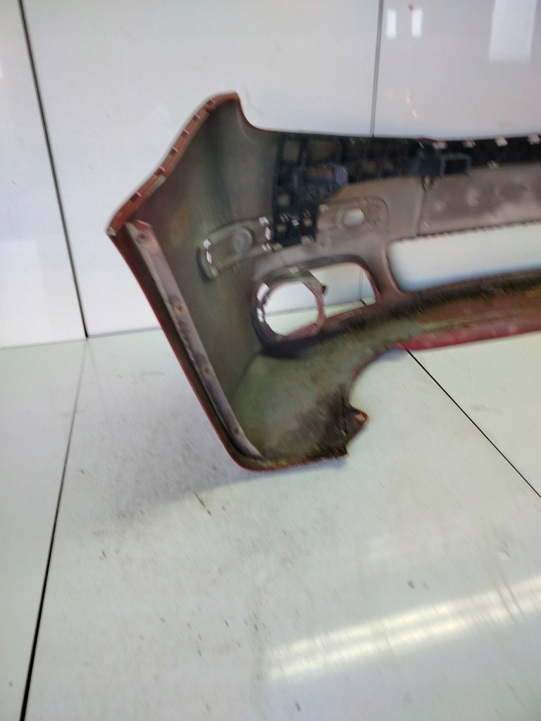 Skoda fabia i 1 рестайлінг  04-08 бампер перед передній Зі Шроту