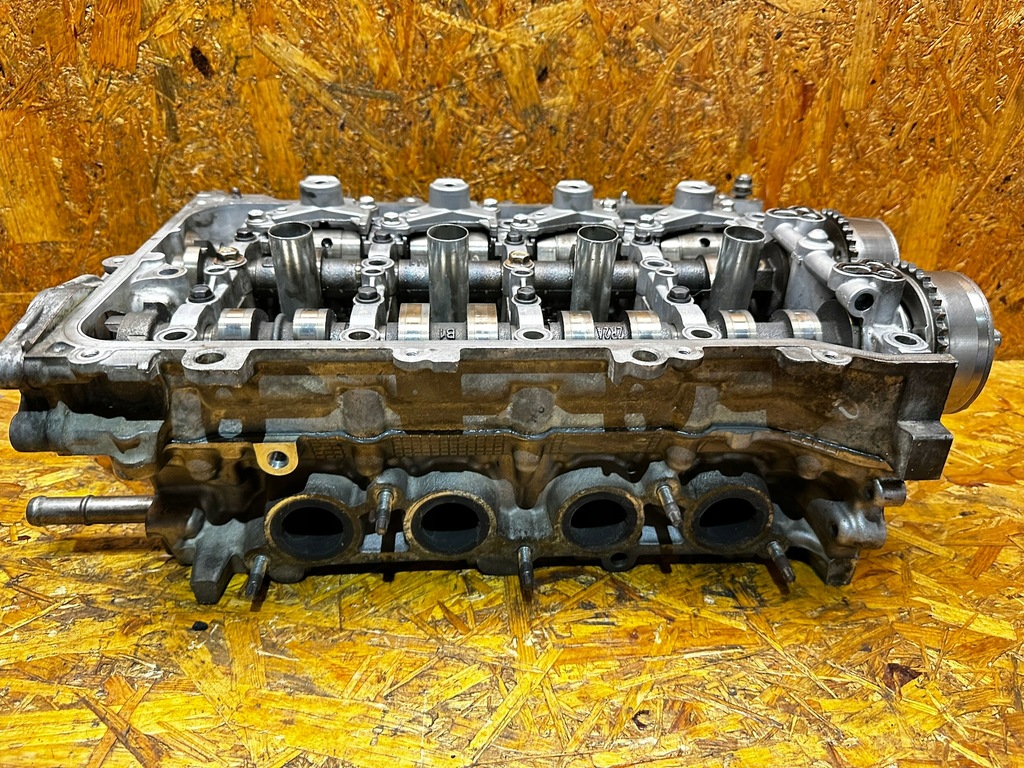 фото №10, Головка валы комплектная toyota corolla 1.8 2zr valvetronic