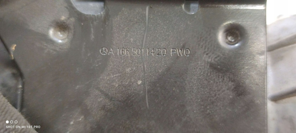 Насос вакууму вакуумний mercedes-benz gl x166 a1665011420 в Україні