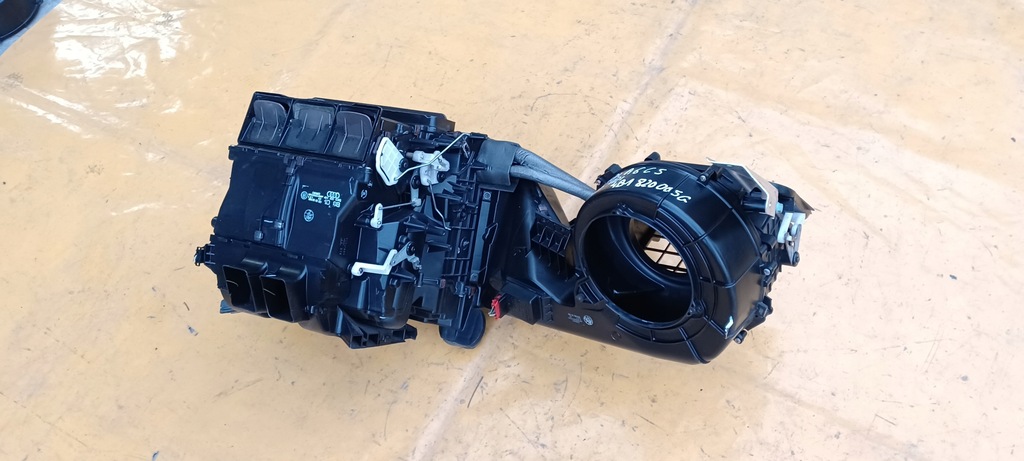 фото №11, Отопитель wody кондиционера audi a6 c5 2,5tdi 97-03r 4b1820005g .