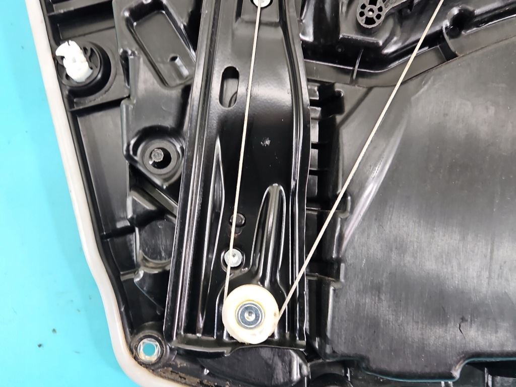 Підйомник задній правий скло підйомник bmw ix3 g08 2869126 5a5c884 інший Зі Шроту