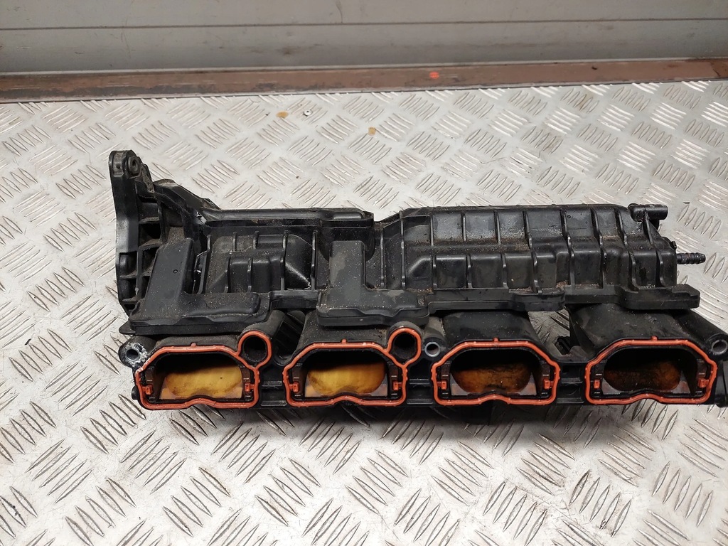 фото №7, Audi s6 s7 4g 079133110bf 4.0 banzyna 309kw коллекторы впускные