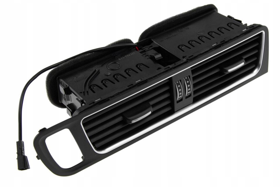 фото №1, Решітка вентиляційна do audi q5 2009 2010 2011 2012