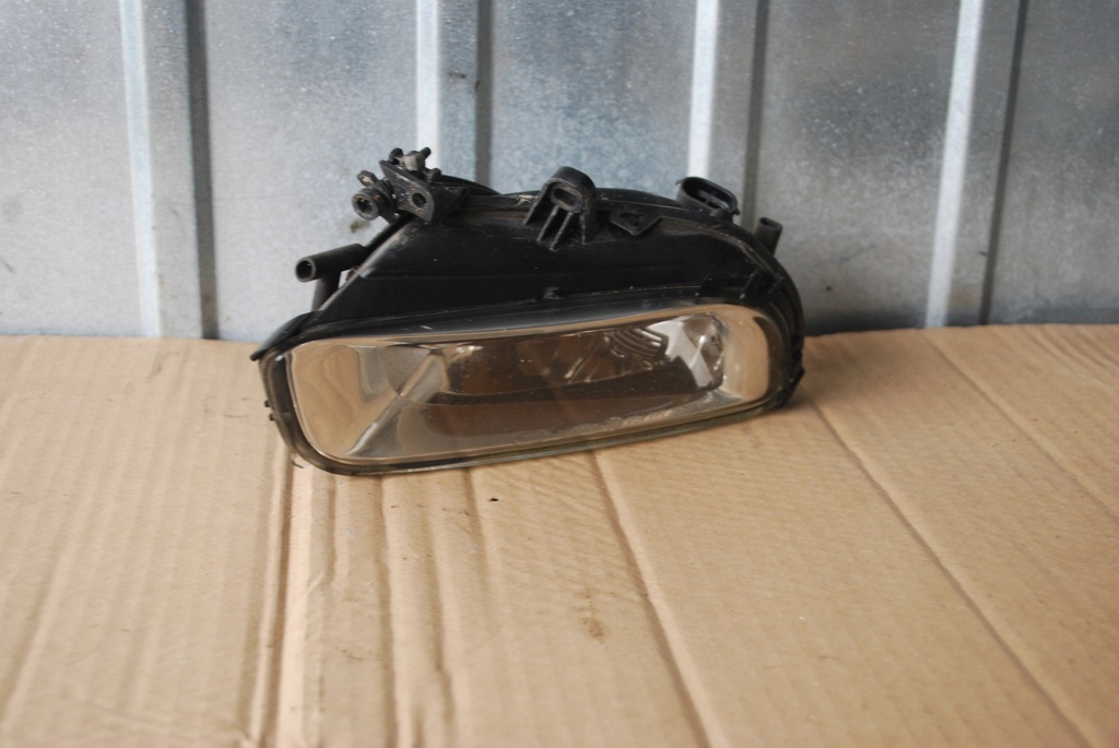 фото №1, Протитуманна фара лівий audi a8 d3 ii lift 4e0941700b