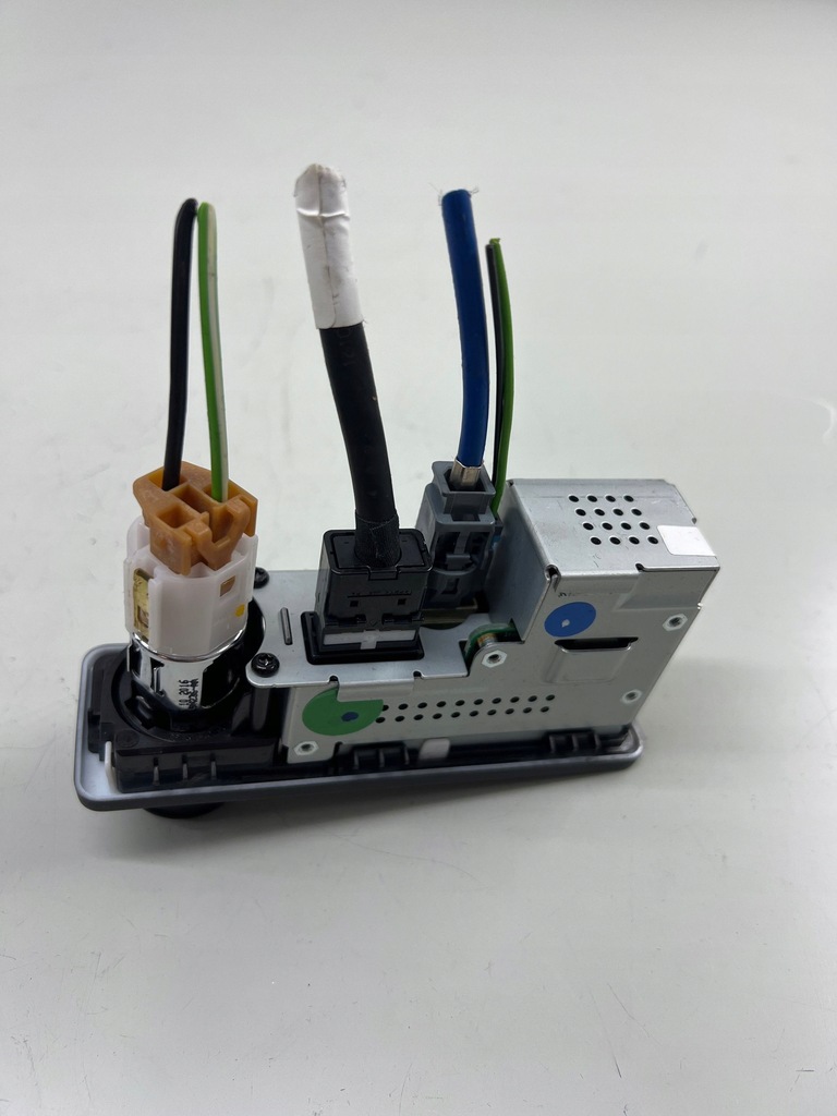 фото №5, Разъём usb land rover range rover sport l494 fw9319e110ad