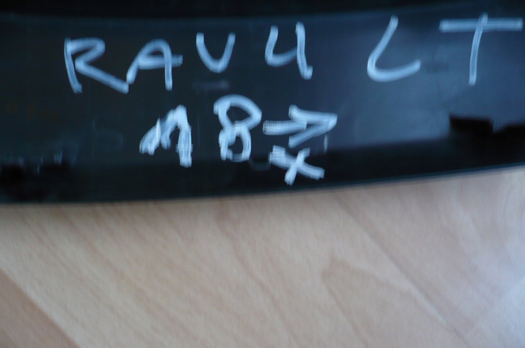 фото №15, Toyota rav4 v молдинг крила бампера ліва задня 2019-