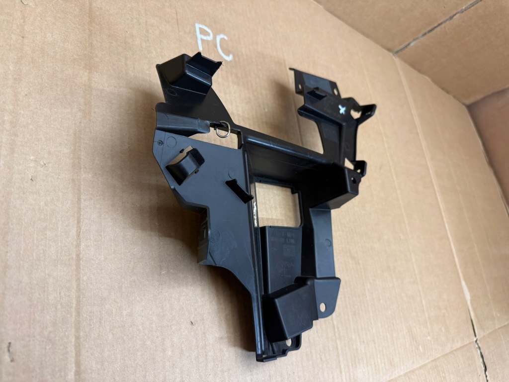 фото №12, Renault austral направляющая кронштейн бампера передний правый левый перед 628631496