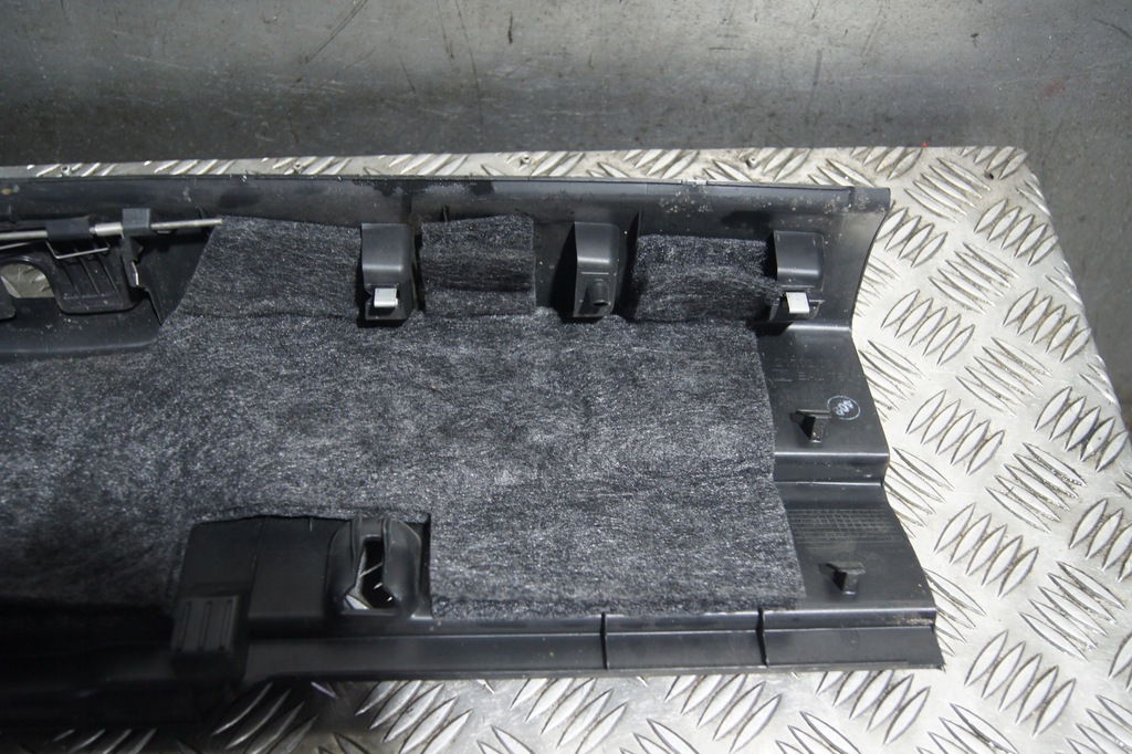 фото №10, Молдинг поріг багажника - audi a3 8v 5d 13-20