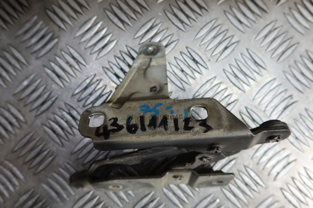 фото №7, Комплект петлі seat altea 5r0823302b 5r0823301b