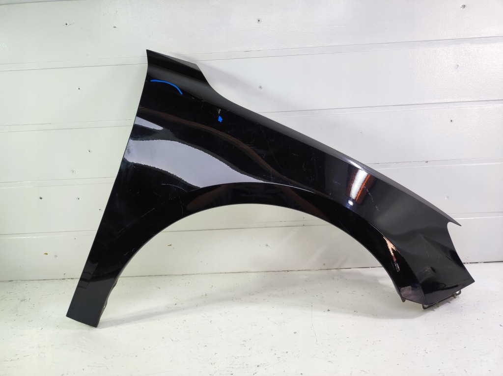 фото №1, Audi a1 ii 18- 82a крила передній правий оригінальний