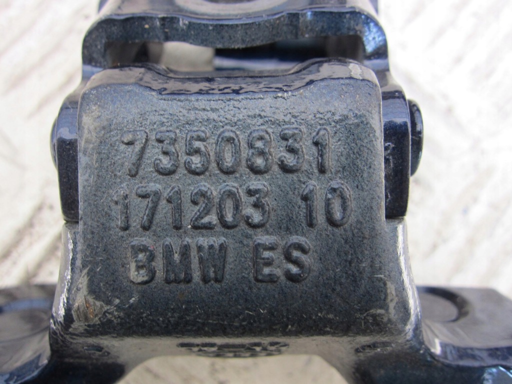 фото №10, Bmw x1 f48 петля задній кришки лівий правий задня петлі 7350832 7350831 l+ p