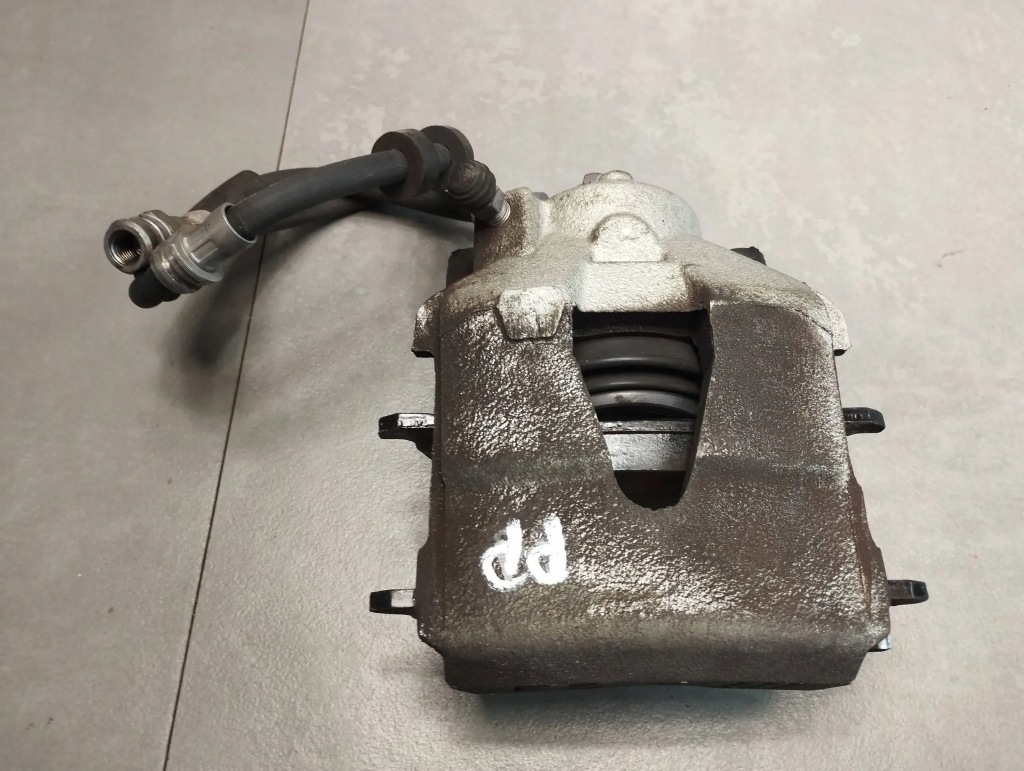 фото №1, Audi a1 1.6 tdi суппорт правый перед