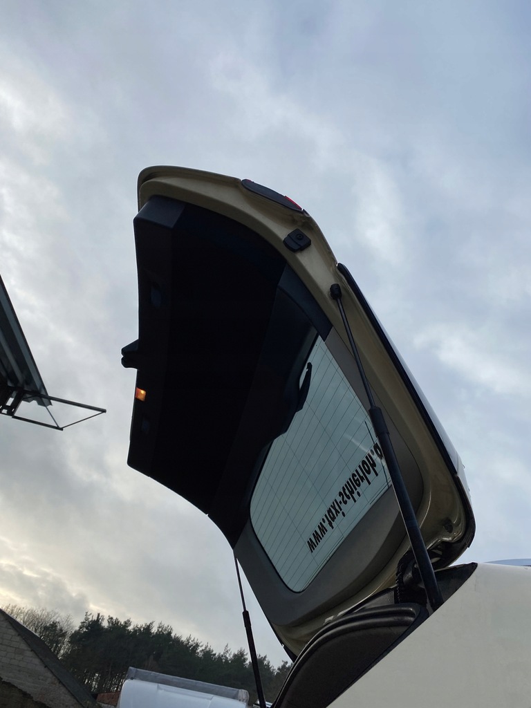 фото №5, Mercedes w213 kombi - задняя крышка багажника багажника комплектная - электрическая - 2018r