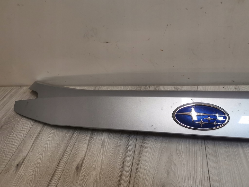 фото №10, Subaru forester v 18 молдинг накладка крышки багажника