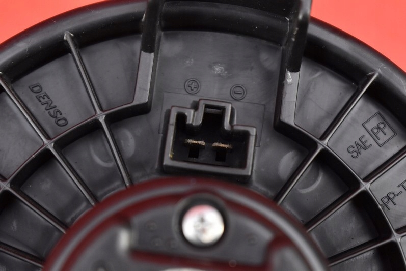 фото №7, Воздуходувка вентилятор обдув eu av272700-0311 suzuki swift mk6 4 iv 04-10