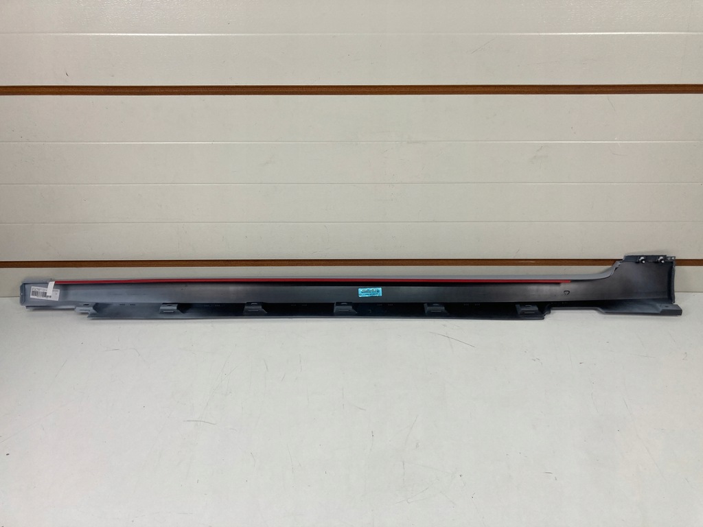 фото №5, Молдинг порог правая vw passat b8 3g0