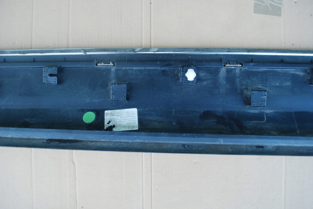 фото №8, Молдинг дверь правая перед передняя vw t-roc 2ga854940 оригинальный номер