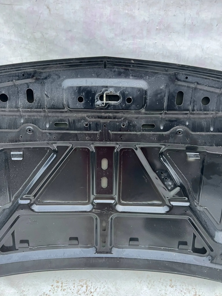 фото №13, Капот chevrolet tahoe iii 2005 крышка двигателя