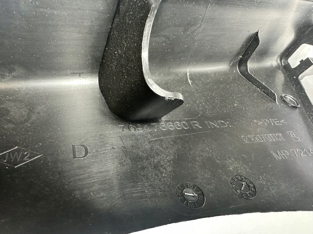 фото №6, Scenic iv короткий оббивка захист стійка правий задня 769176660r