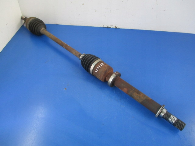 фото №1, Renault clio iii 1.2 75km półośka права шарніри