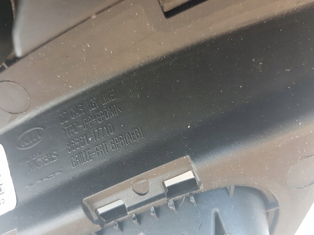 фото №7, Kia ceed iii gt line решётка средняя бампера