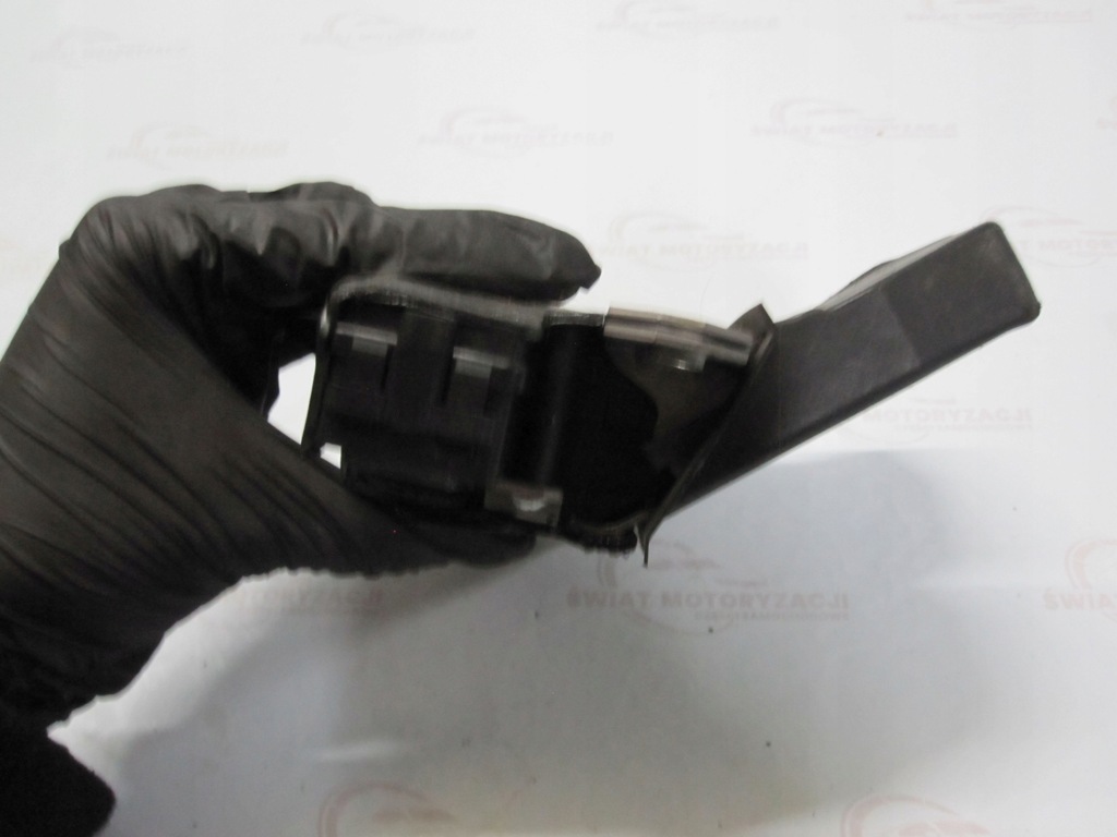 фото №5, Land rover freelander ii 06r замок крышки задняя 6h52-a442a66-aa