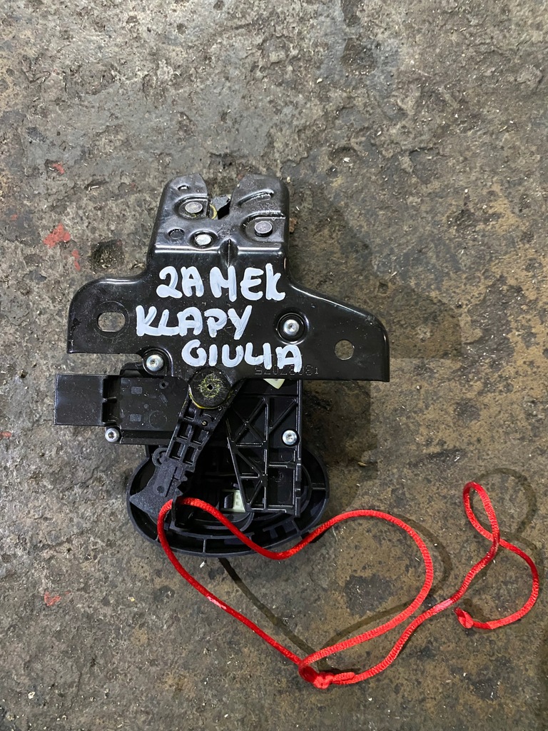 фото №2, 6 alfa romeo giulia замок крышки багажника