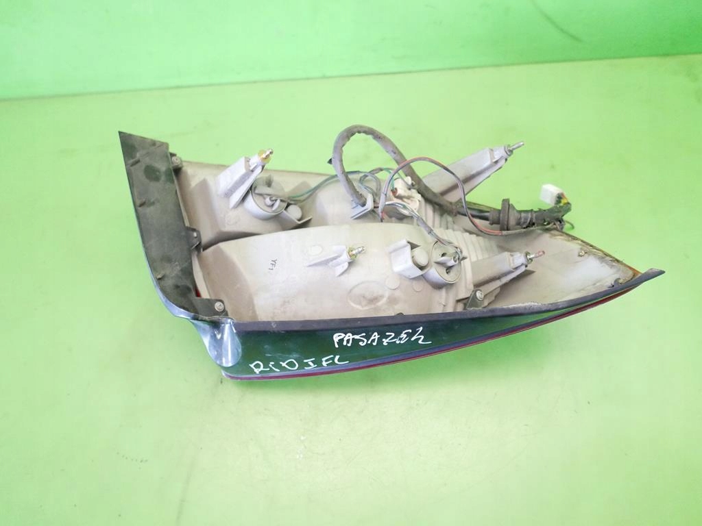 фото №10, Лампа правая задняя задняя kia rio i dc fl sedan 02-05