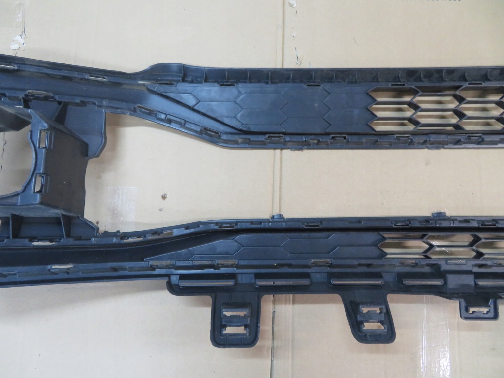 фото №13, Решітка бампера перед vw up lift 16- 1s0853677f