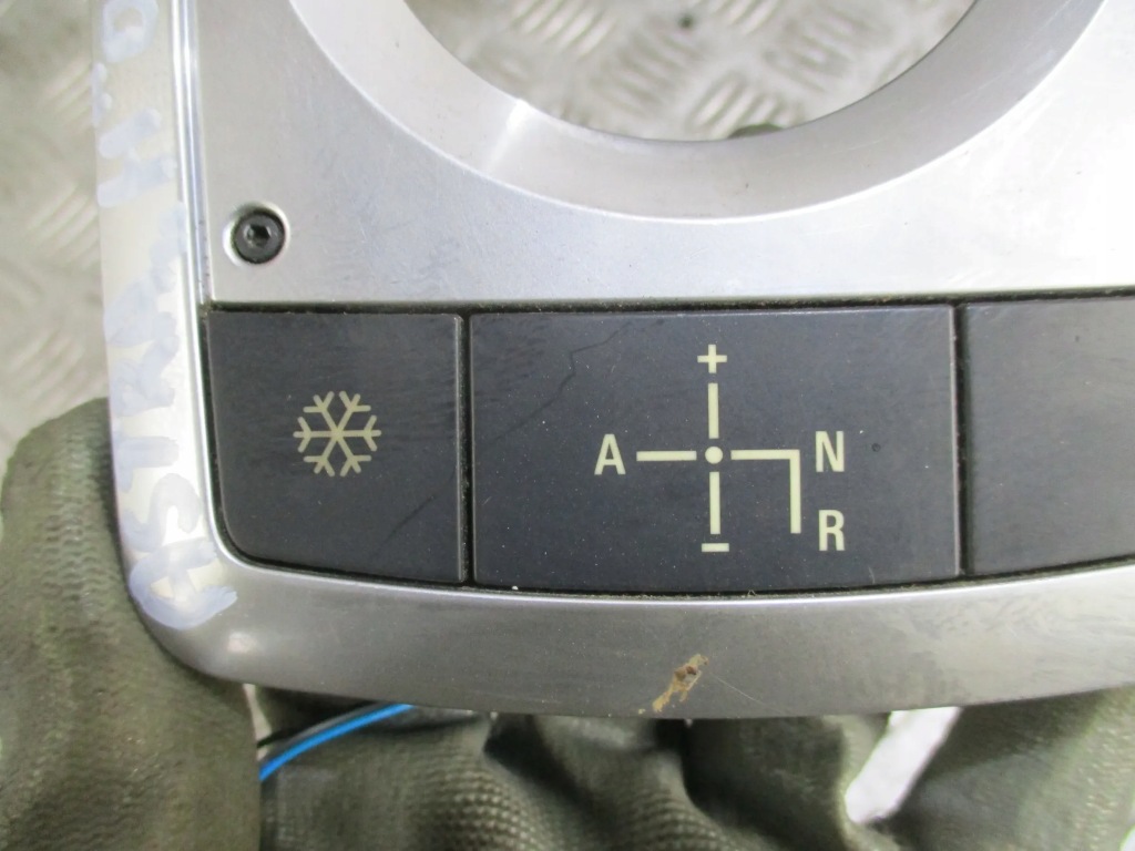 фото №3, Рамка домкрата автоматическая коробка передач opel astra h 04-12 r. kombi z20n