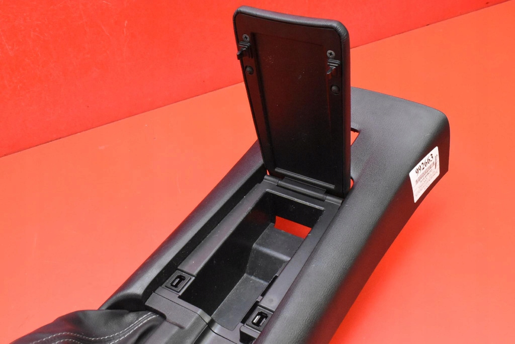 фото №11, Туннель средний бардачок n243-64421 mazda mx5 mx-5 4 iv nd lift 18-24