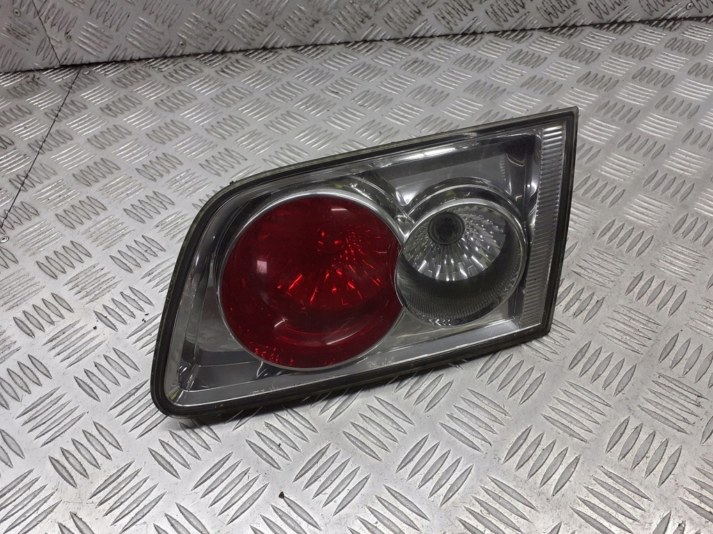 фото №1, Лампа правая задняя w крышка багажника mazda 6 kombi