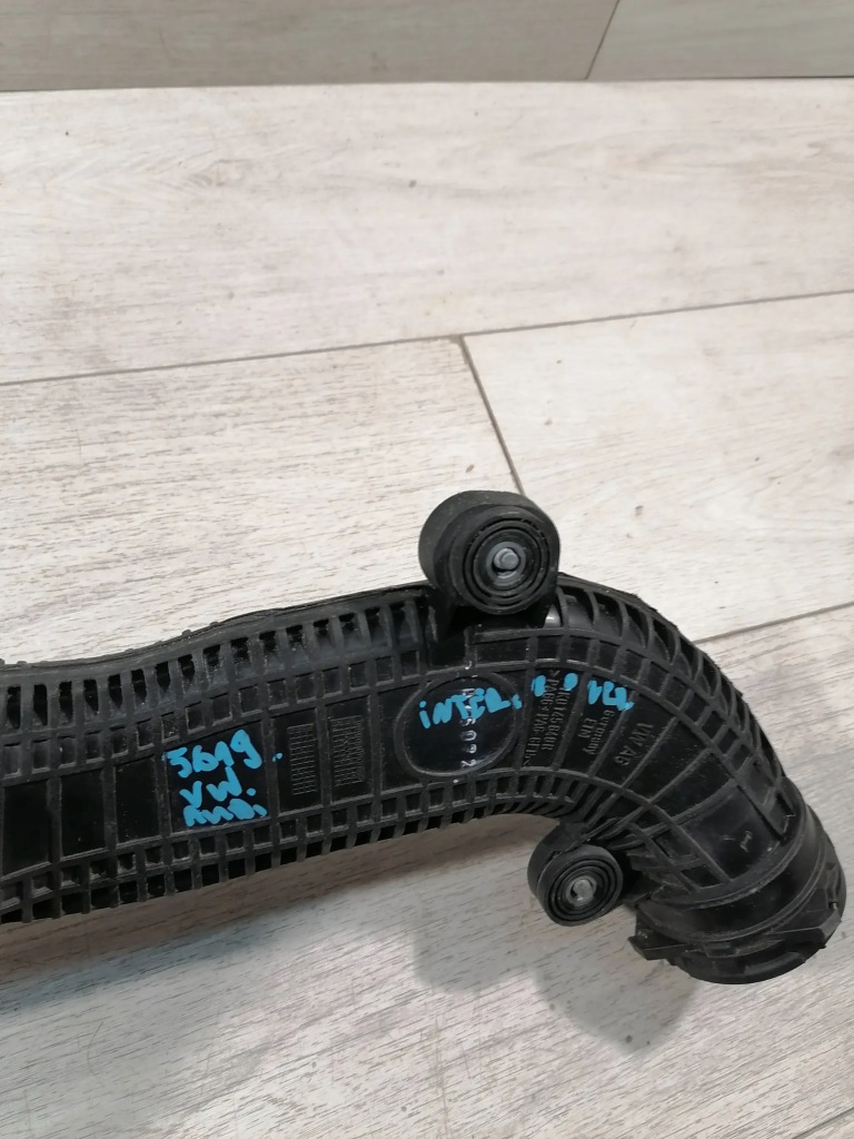 Vw skoda audi труба интеркулер 1k0145840r Недорого
