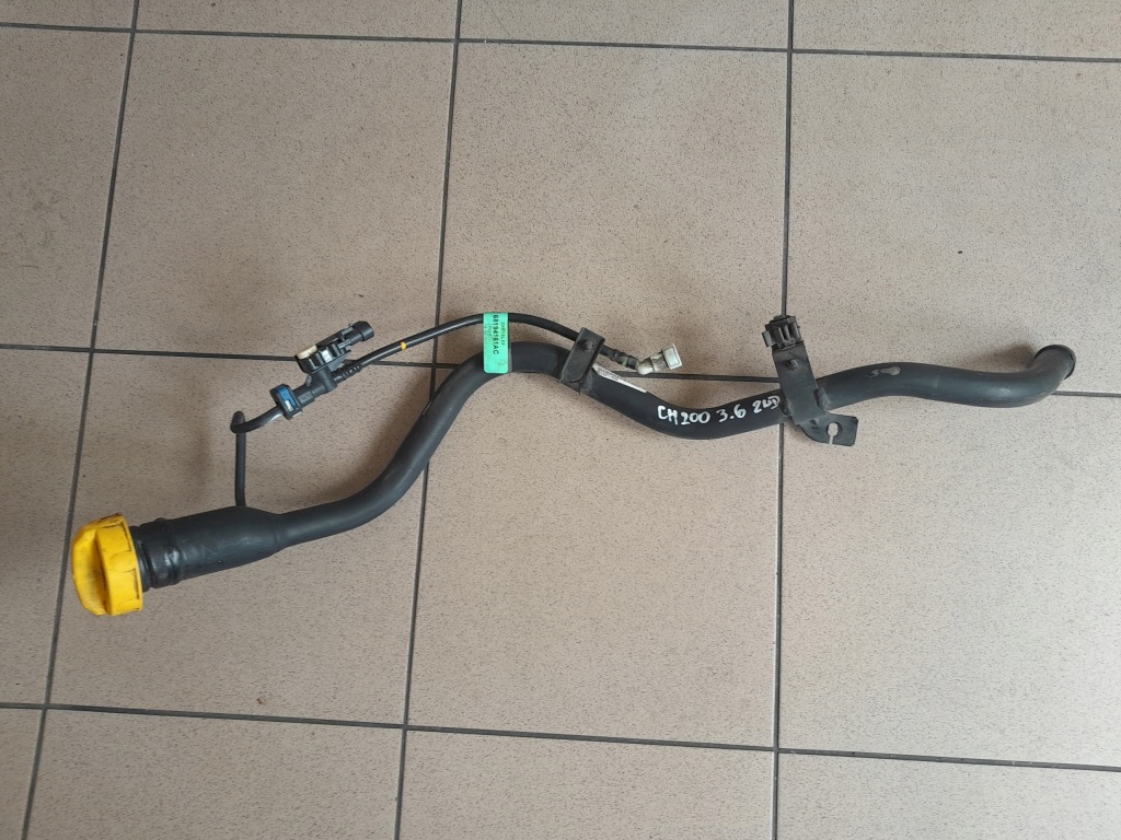 Купить Chrysler 200 ii 2014-16r 3.6l труба заливной топлива заливная горловина 68156257ae p68156257ae