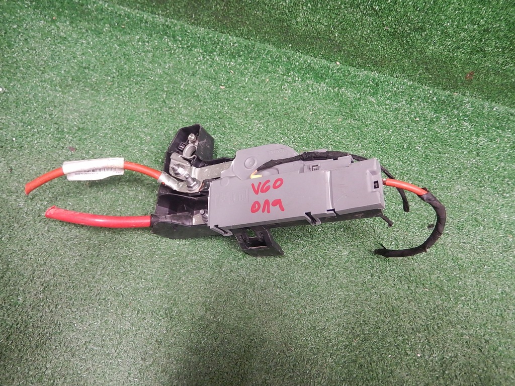 фото №1, Клема запобіжник volvo v60 ii 2019