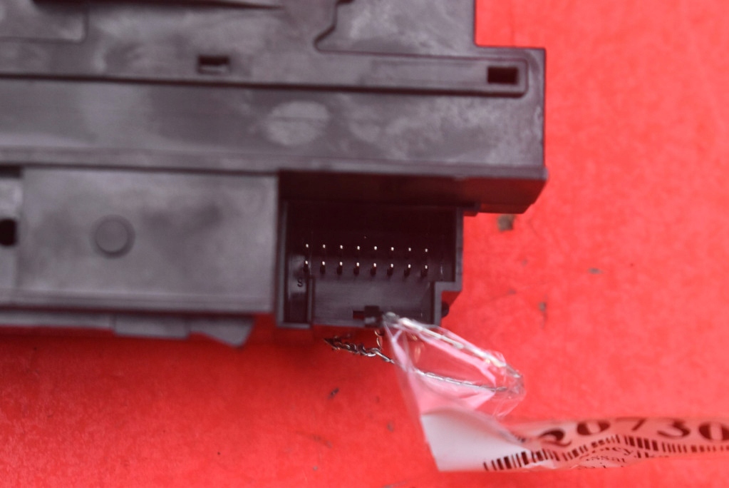 фото №8, Замок зажигания ключ 3c0905843r vw passat b6 2.0 tdi 140 km 05-10