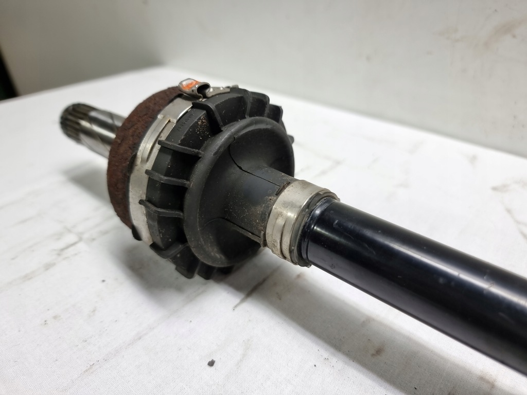 фото №4, Volvo v90 привідний вал задня 17r