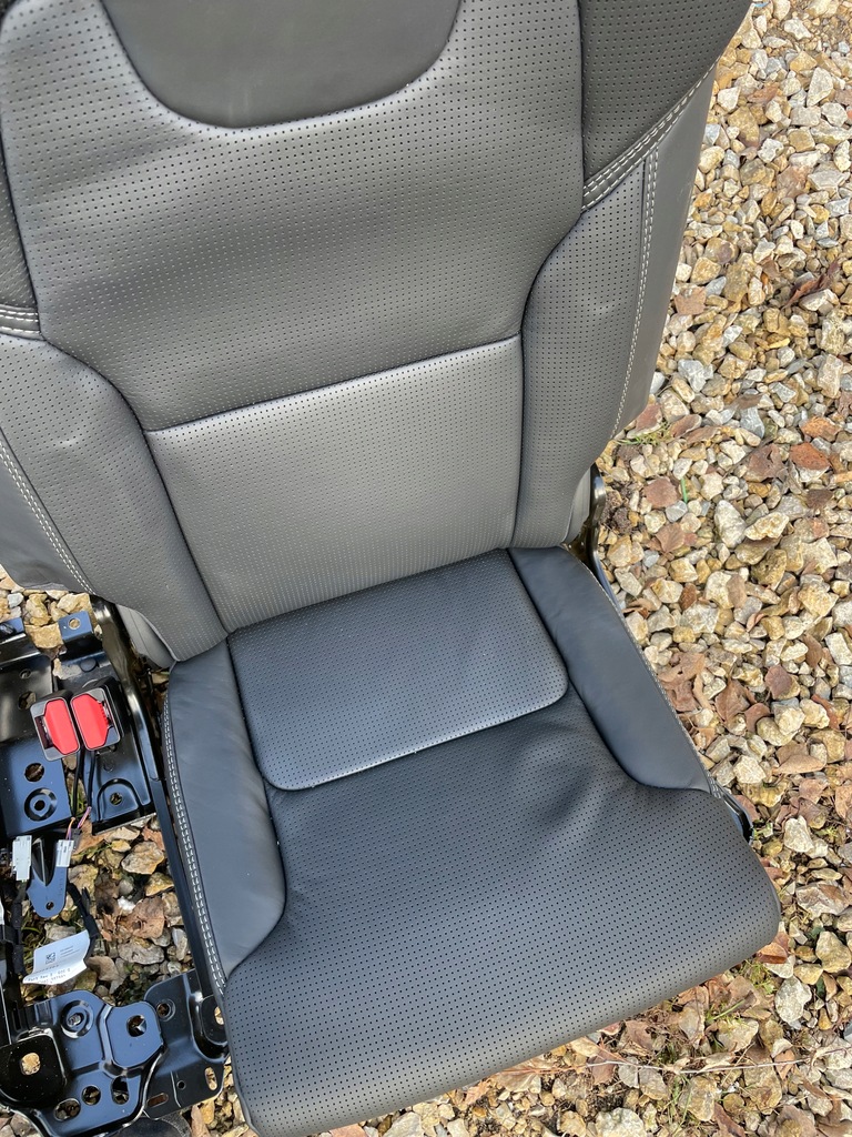 фото №2, Volvo xc90 ii сиденья 7 os 3 ряд