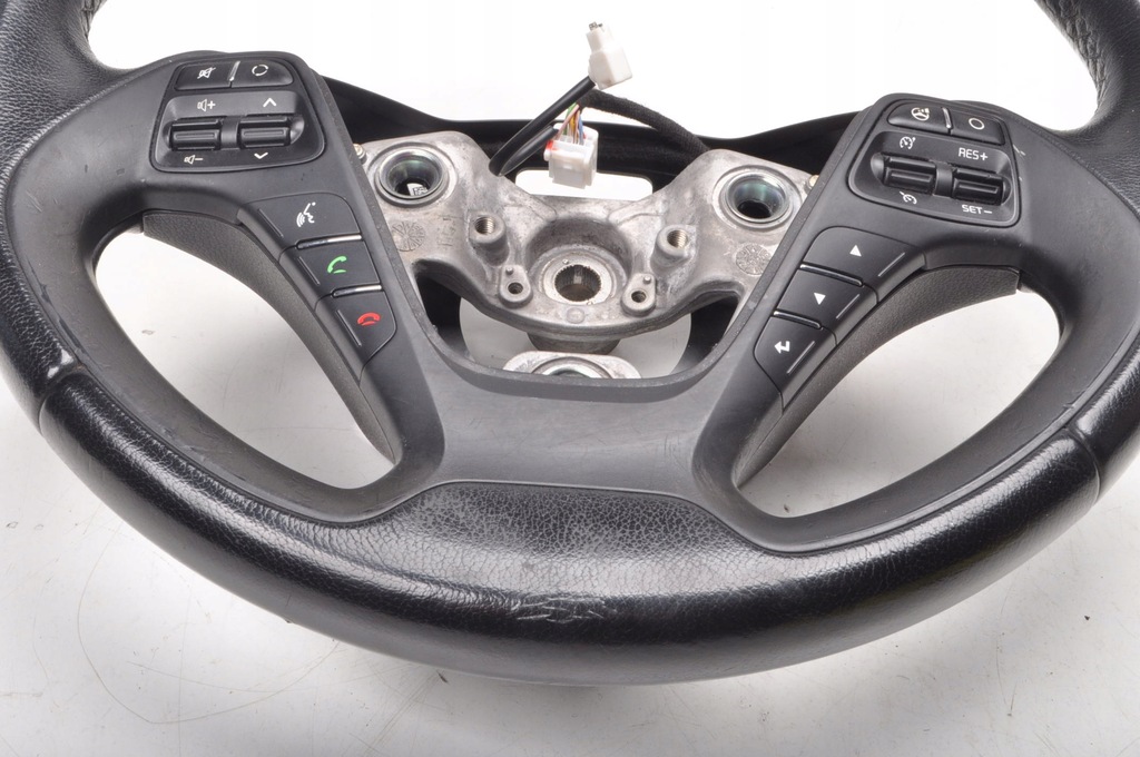 фото №5, Kia ceed ii воздуховод кожаный multi