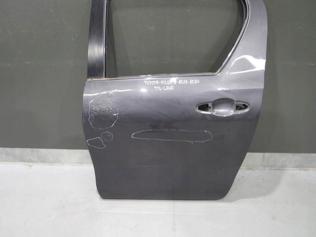 фото №5, Toyota hilux 8 2015-2024 дверь левая задняя