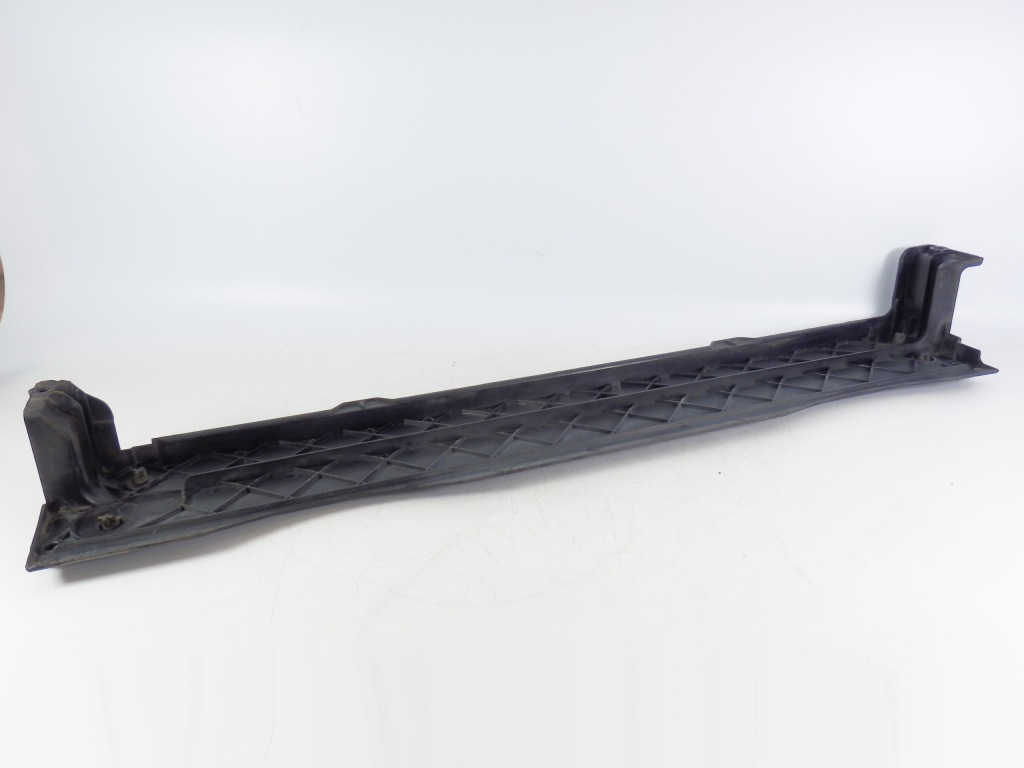 фото №1, Корпус верхний радиатор крышка x6 x5 e70 e71