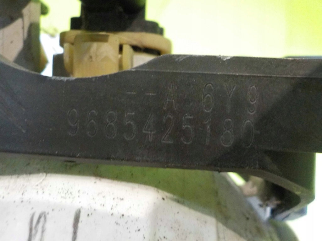 фото №7, Peugeot 3008 i 10r протитуманна фара правий перед 9685425180