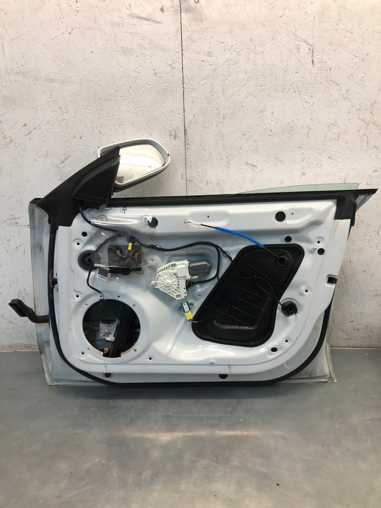 фото №9, Audi a5 12-15 sportback дверь правое передние левый перед ls9r