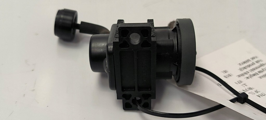 фото №7, Клапан 4715396 opel frontera