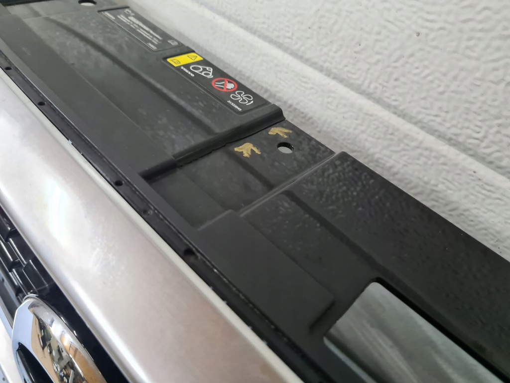 фото №4, Решітка радіатора решітка радіатора volvo xc60 ii 2 r-design r design