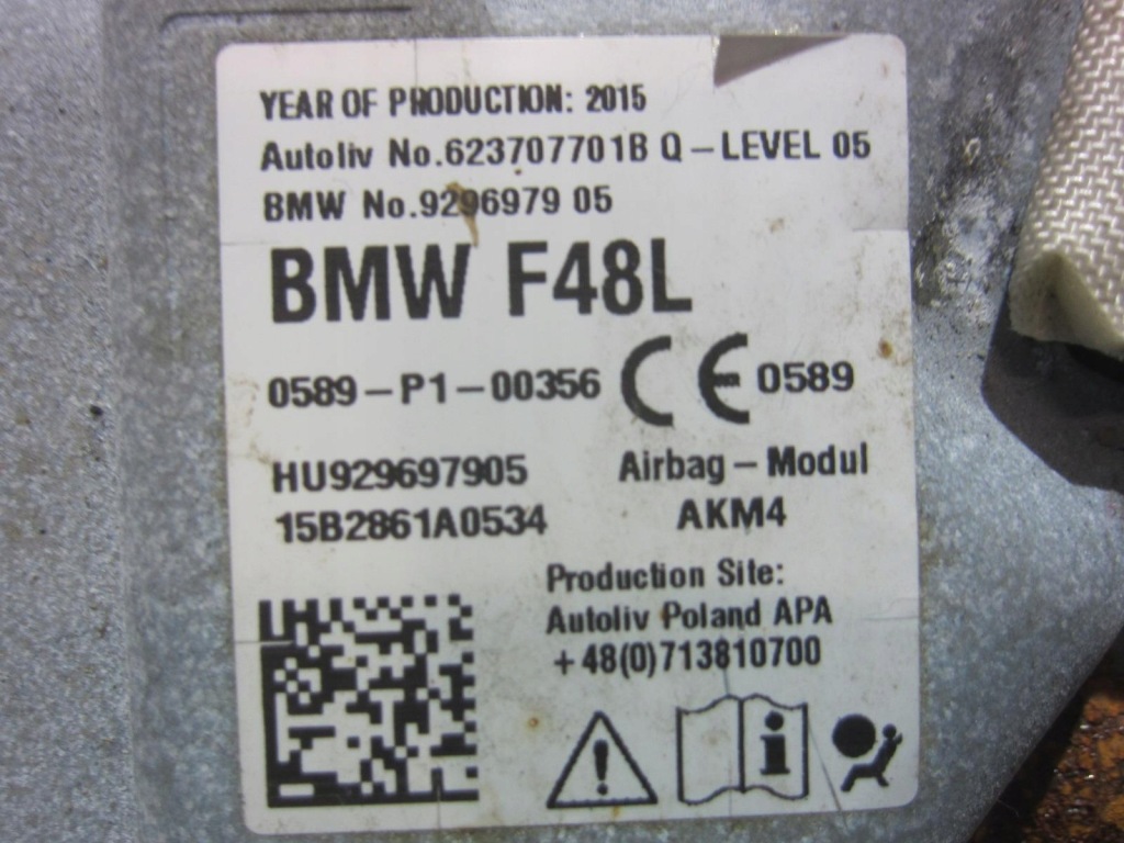 фото №13, Bmw x1 f48 usa панель приладів приладова подушка безпеки панель  натягувачі czarna 6969852