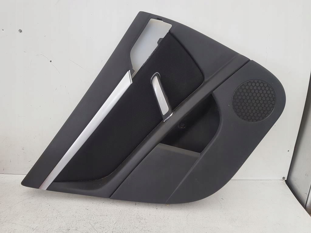 фото №1, Обшивка двері лівий задня peugeot 407 sw 2.0 hdi